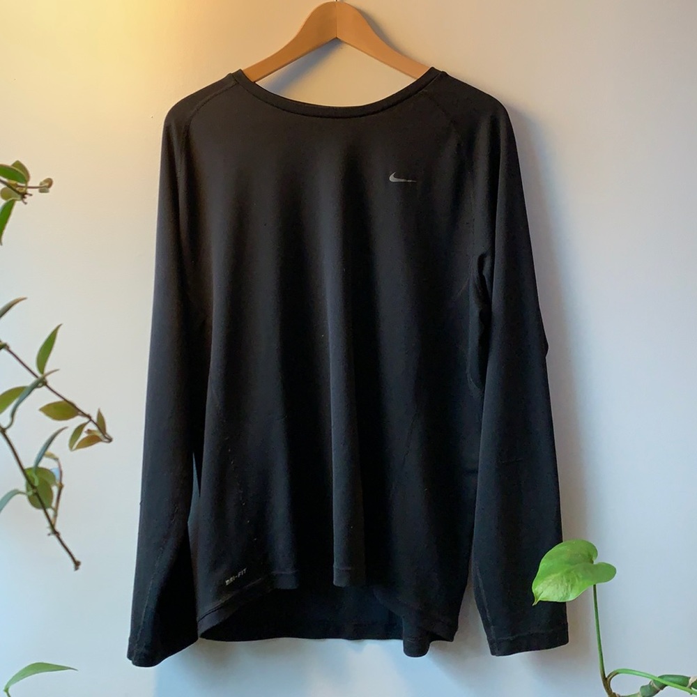 Nike Running Dri-fit Long Sleeve Men’s. XL.